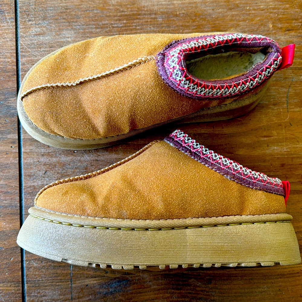 Platform Ugg look-a-like platform slippers.